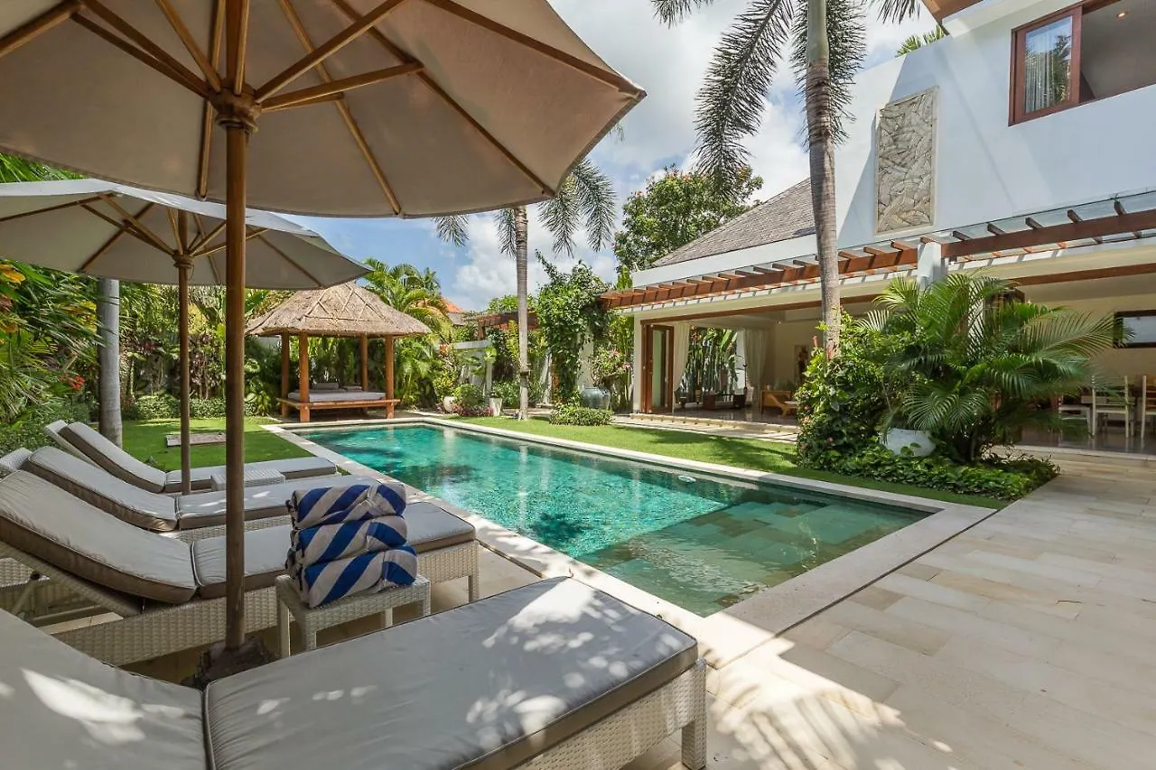 Villa Eight Senses Seminyak Indonesien
